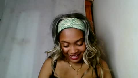 Snapshot of ckamilla45 chatting on 09-12-25, 06:46 ckamilla45 online show from 09-12-25, 06:46