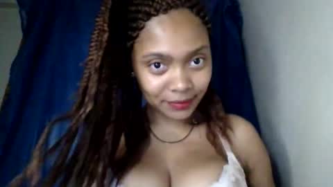 Snapshot of ckamilla45 chatting on 09-24-25, 04:05 ckamilla45 online show from 09-24-25, 04:05