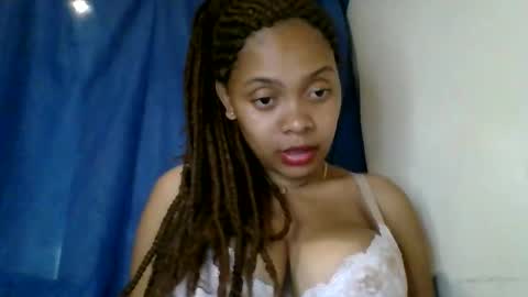Snapshot of ckamilla45 chatting on 09-24-25, 05:49 ckamilla45 online show from 09-24-25, 05:49