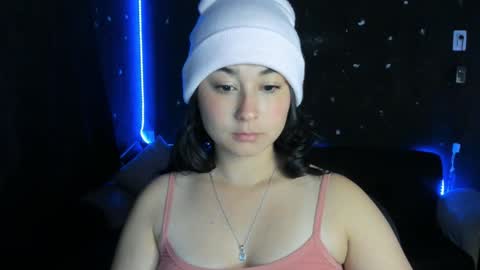 Snapshot of claiok chatting on 01-15-25, 02:06 claiok online show from 01-15-25, 02:06