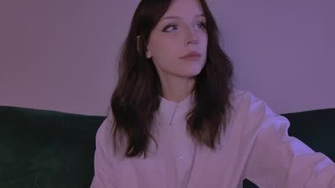 Claire Bennett online show from 04-15-26, 01:34