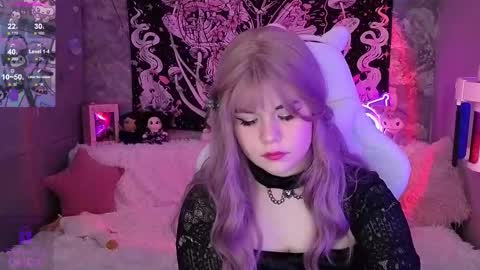 Claire Faers online show from 11-26-25, 07:04