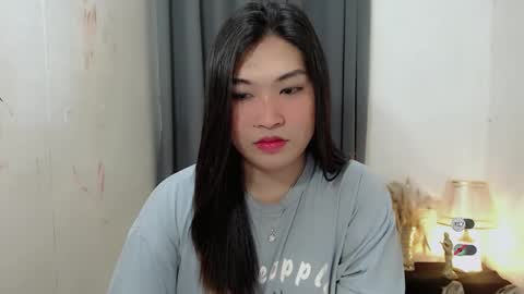 CLAIRE online show from 10-12-25, 05:06