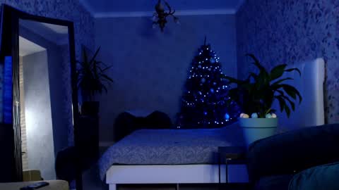 Clara online show from 12-26-24, 07:16