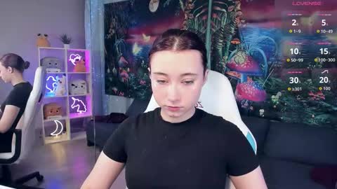 Snapshot of clarabenson chatting on 09-10-25, 07:14 clarabenson online show from 09-10-25, 07:14