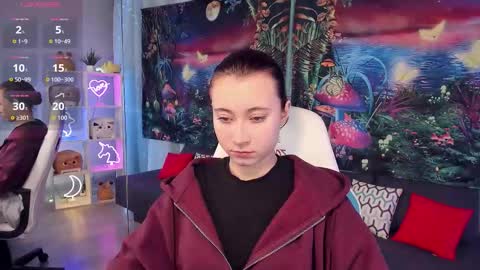 Snapshot of clarabenson chatting on 09-22-25, 06:43 clarabenson online show from 09-22-25, 06:43