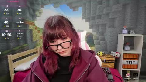 Snapshot of clarabenson chatting on 11-07-25, 06:41 clarabenson online show from 11-07-25, 06:41