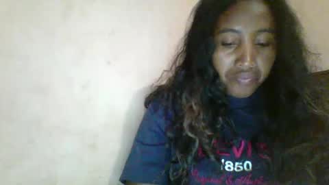 Clarah0123 online show from 01-07-25, 05:20
