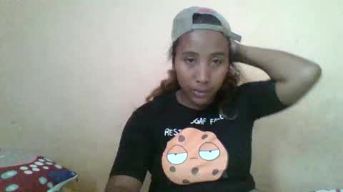 Snapshot of clarah0123 chatting on 10-14-25, 08:37 Clarah0123 online show from 10-14-25, 08:37