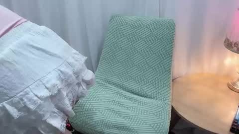 Clari online show from 11-24-25, 01:38