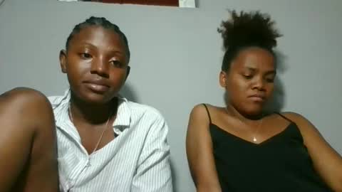 Snapshot of clarisse98 chatting on 11-16-25, 05:40 clarisse98 online show from 11-16-25, 05:40