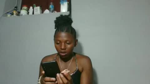 Snapshot of clarisse98 chatting on 11-18-25, 06:45 clarisse98 online show from 11-18-25, 06:45