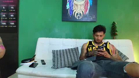 Juanpaindependent model online show from 12-05-25, 05:20