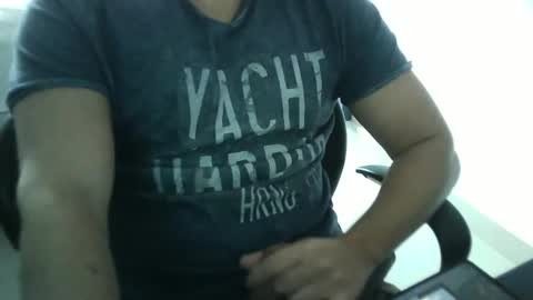 Snapshot of clark_ent chatting on 01-29-25, 02:21 clark_ent online show from 01-29-25, 02:21