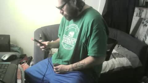 Snapshot of clark_kent1986 chatting on 01-10-26, 11:09 clark_kent1986 online show from 01-10-26, 11:09