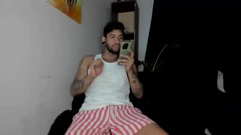 Snapshot of clark_tommy11 chatting on 12-04-24, 01:25 clark_tommy11 online show from 12-04-24, 01:25