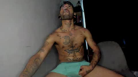 Snapshot of clark_tommy11 chatting on 01-19-25, 10:49 clark_tommy11 online show from 01-19-25, 10:49