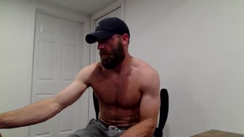 Snapshot of clarkecock chatting on 09-09-25, 01:10 Clarke Cock online show from 09-09-25, 01:10