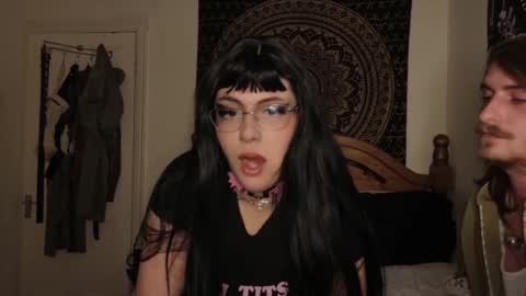 Snapshot of classstrugglecutie chatting on 09-29-25, 11:37 Thalia Quinn online show from 09-29-25, 11:37