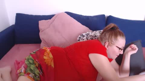 Lydya online show from 02-14-26, 01:52