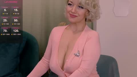 Classy Tinna online show from 12-06-24, 02:49