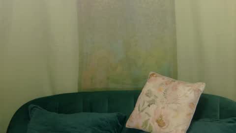 Classy Tinna online show from 01-14-25, 11:53