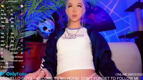 Snapshot of claudia_cooper chatting on 03-05-25, 01:42 online show from 03-05-25, 01:42