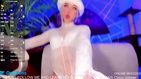 Snapshot of claudia_cooper chatting on 03-06-25, 03:57 online show from 03-06-25, 03:57