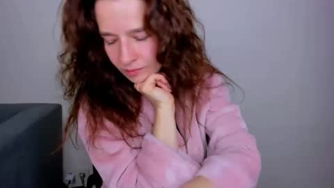 Snapshot of clearangel chatting on 10-27-25, 03:10 clearangel online show from 10-27-25, 03:10