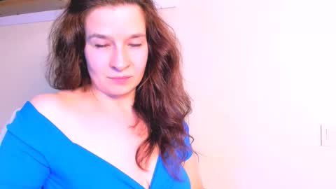 Snapshot of clearangel chatting on 11-21-25, 08:18 clearangel online show from 11-21-25, 08:18