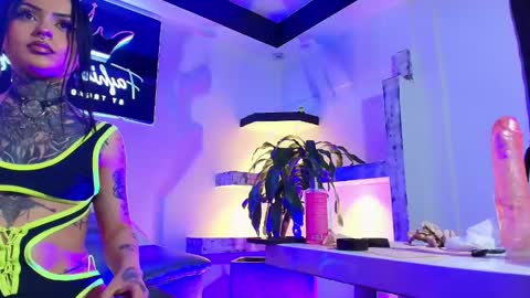 Cleo Adams online show from 02-02-25, 07:41