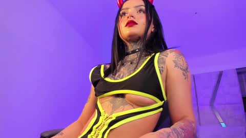 Cleo Adams online show from 02-04-25, 07:29