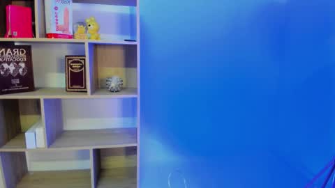 Cleo Adams online show from 10-05-25, 04:11