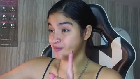 Clementine online show from 11-22-25, 01:10