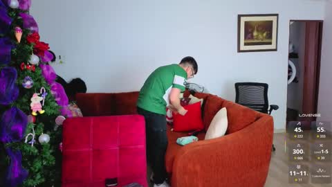 Cleo  Ariel  Jade  and Ace  online show from 12-21-25, 02:02