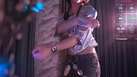 Snapshot of cleo_stringer20 chatting on 02-25-26, 07:18 Cleo online show from 02-25-26, 07:18