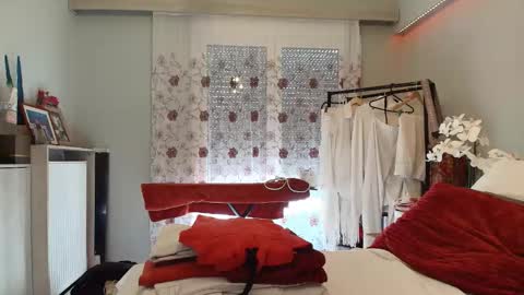 cleopatravodos online show from 01-14-26, 12:44