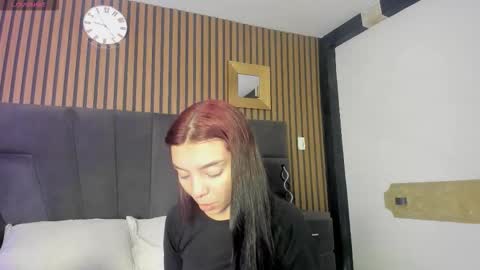 Snapshot of cleowhite_ chatting on 09-19-25, 05:53 cleowhite_ online show from 09-19-25, 05:53
