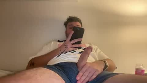 Snapshot of climasturbate chatting on 10-27-25, 06:28 climasturbate online show from 10-27-25, 06:28