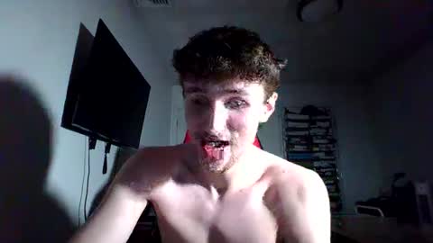 Snapshot of clint_wood chatting on 11-08-25, 03:18 clint_wood online show from 11-08-25, 03:18