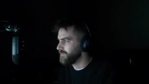 Snapshot of clipsonog chatting on 11-08-25, 01:06 AMA TAKE CHATURBATE OVER LETSGOOOOO started februari 12 2024 online show from 11-08-25, 01:06