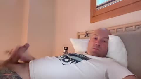 Snapshot of clitoliker chatting on 12-16-24, 07:48 clitoliker online show from 12-16-24, 07:48