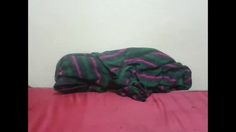 Snapshot of clity_creamer chatting on 09-18-25, 07:05 clity_creamer online show from 09-18-25, 07:05