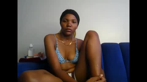 Cloe online show from 11-20-25, 06:57