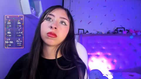 Cloe  online show from 02-17-25, 09:41