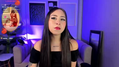 Snapshot of cloe_martinez_ chatting on 10-15-25, 02:55 Cloe online show from 10-15-25, 02:55