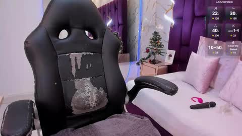 Cloe online show from 12-04-25, 06:16