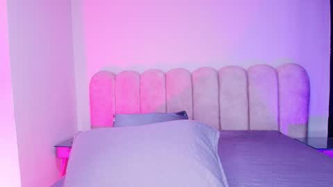 Cloe  Stanfort online show from 12-22-25, 07:11