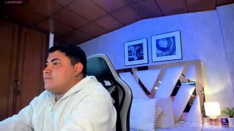 Cloe x Billy online show from 11-29-25, 12:19