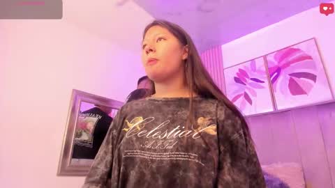 Snapshot of cloe_x_billy chatting on 02-16-26, 07:43 Cloe x Billy online show from 02-16-26, 07:43